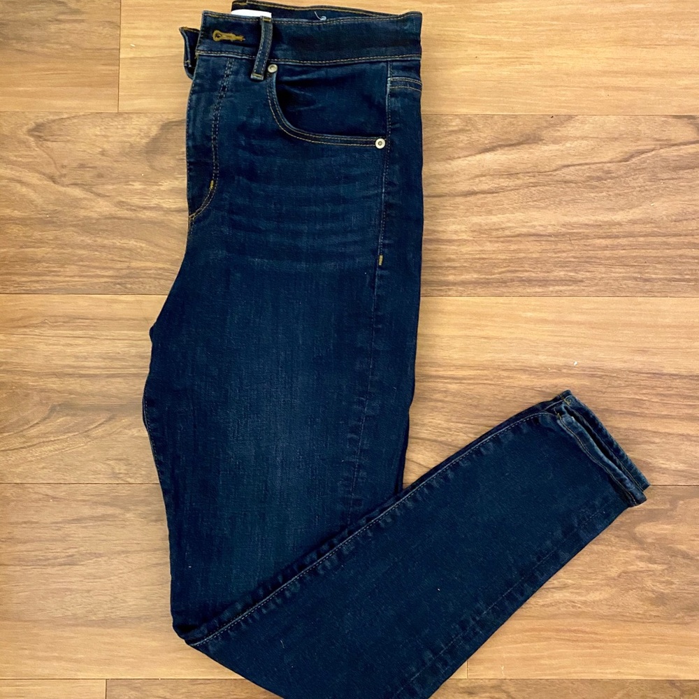 LOFT Dark Wash Jeans Size 6